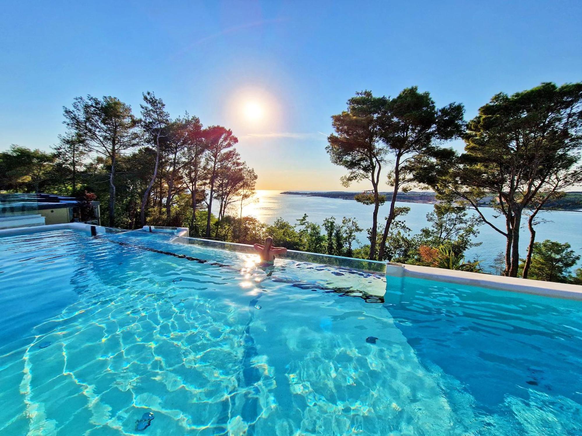 Punto Blu Valamar Village